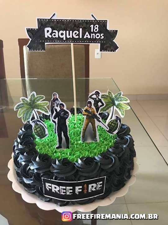 Bolo Free Fire: Fotos de festas de aniversário com o tema do jogo