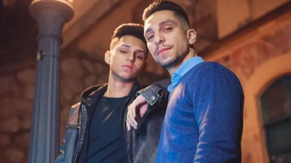 Notícia Free Fire: Free Fire: Após gravação para o Fluxo, Nobru e Jefão fazem doações para instituição nesta manhã