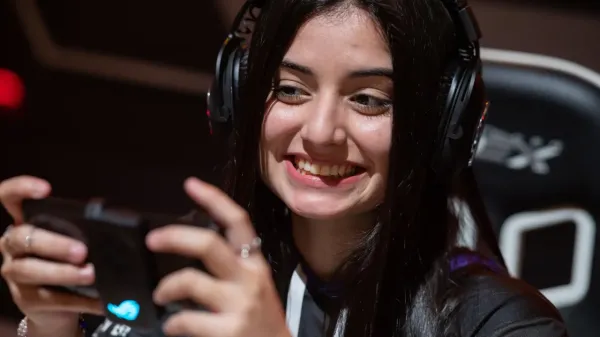 Notícia Free Fire: LBFF 6: Equipe Xisdê anuncia afastamento de jogadora "Ldiaas" por problemas pessoais