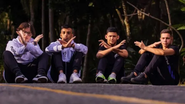 Liga GWL: Flow, equipe da base do Fluxo, é bicampeã na 2ª edição do torneio; MT7 leva MVP