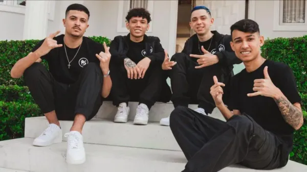 Notícia Free Fire: Liga NFA 6: Deuses, Crias, Dollars e NSE disputam o título; Confira as estatísticas e favoritismo