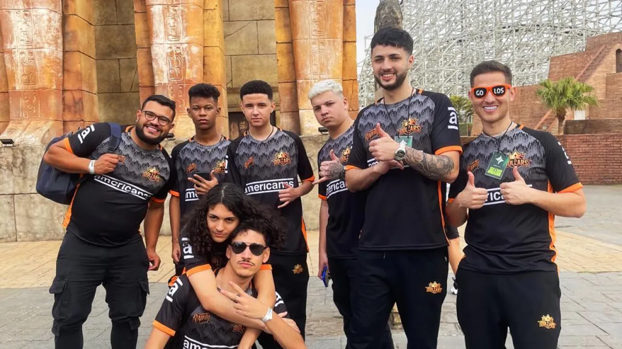 Dollars é a campeã da 8ª edição da CPN de Free Fire