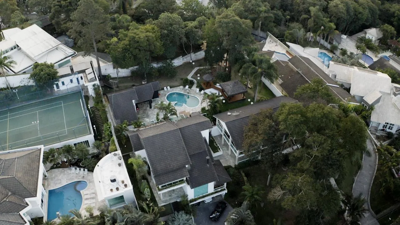 Fluxo anuncia nova mansão exclusiva para influenciadores