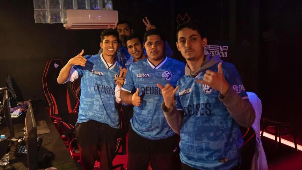 Liga NFA: Deuses faz história e é a grande campeã da Liga NFA Season 6 presencial