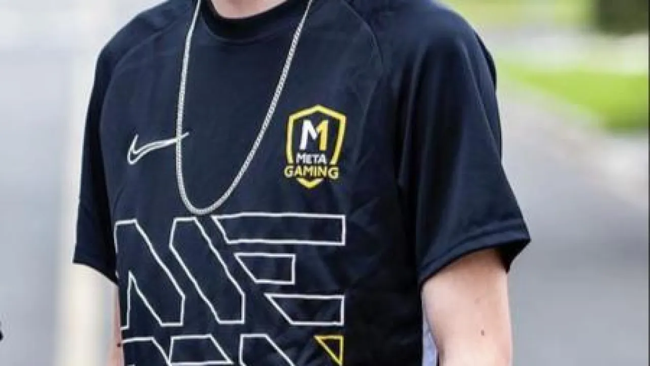 META NICKOLAS: ID Free Fire, nome real, redes sociais, estatísticas e muito mais