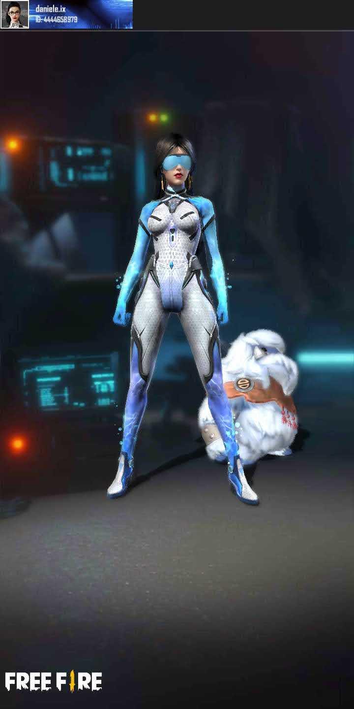 Olhe para a minha Nikita ela esta de azul             