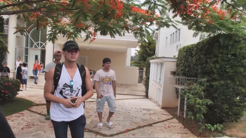 Caos demitido Tropa Free fire