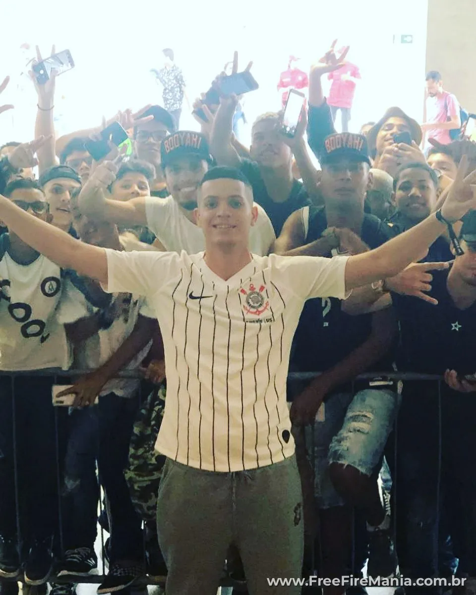 Cerol no evento do Free Fire Pro League