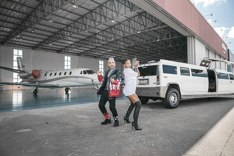 Clipe da musica satisfatório El Gato