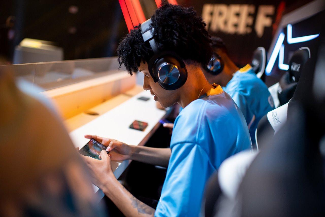 Os 10 melhores celulares para jogar Free Fire