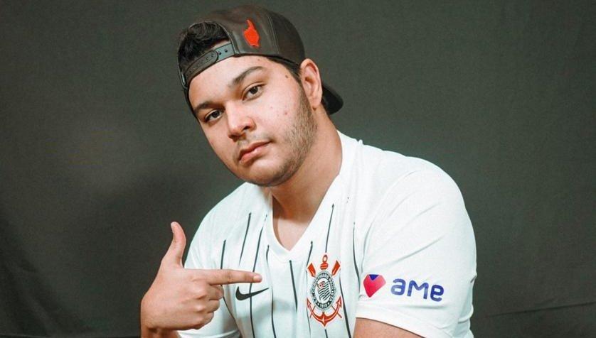 MVP of the last LBFF, Japabkr is hired by Corinthians